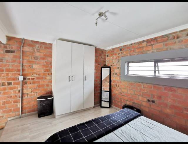 1 BEDROOM APARTMENT FOR SALE IN NEWTON PARK